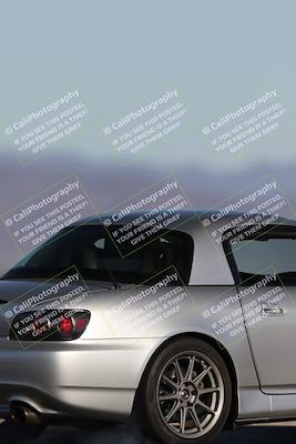 media/Oct-24-2025-Doghouse Garage (Fri) [[783d2ff07a]]/3-Intermediate/Session 1 (Turn 4)/